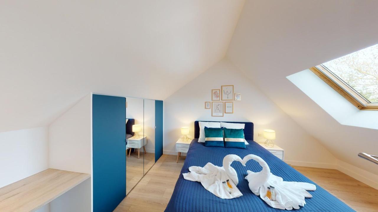 Vila Paris House Villejust Exteriér fotografie
